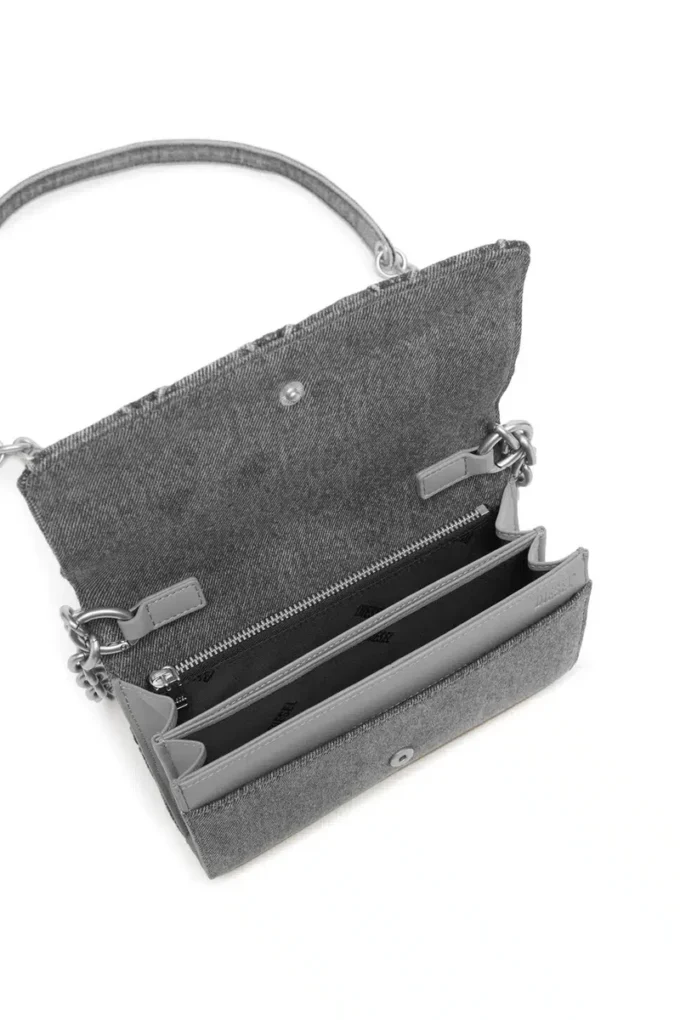 charm-d wallet strap Πορτοφόλι σε καπιτονέ τζιν με σχέδιο argyle charm-d wallet strap Πορτοφόλι σε καπιτονέ τζιν με σχέδιο argyle