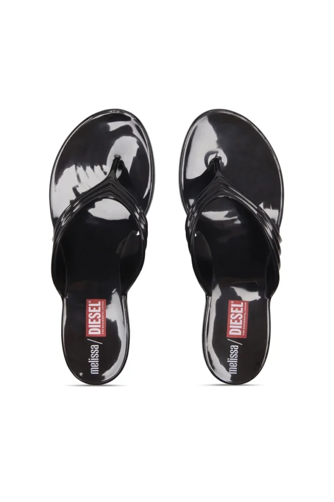 melissa quantum thong Γλυπτικές σαγιονάρες από Melflex®