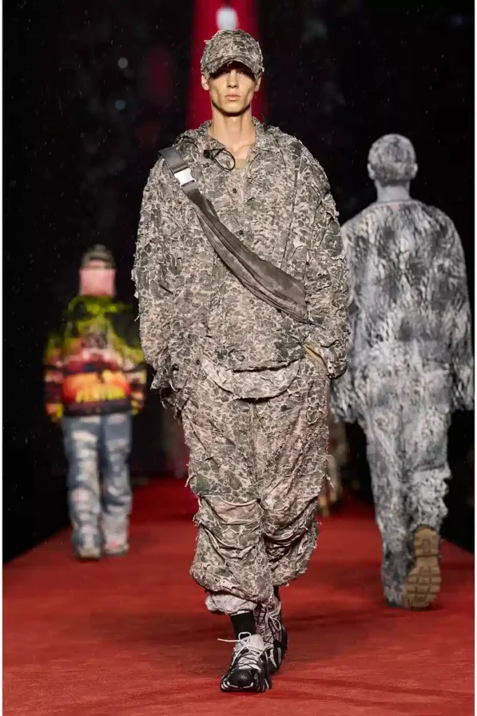 p-hokney Παντελόνι Camo με φθαρμένο φινίρισμα p-hokney Παντελόνι Camo με φθαρμένο φινίρισμα
