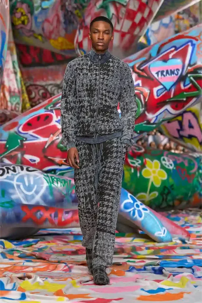 p-labis Ελαστικό παντελόνι σε μοτίβο devoré houndstooth p-labis Ελαστικό παντελόνι σε μοτίβο devoré houndstooth