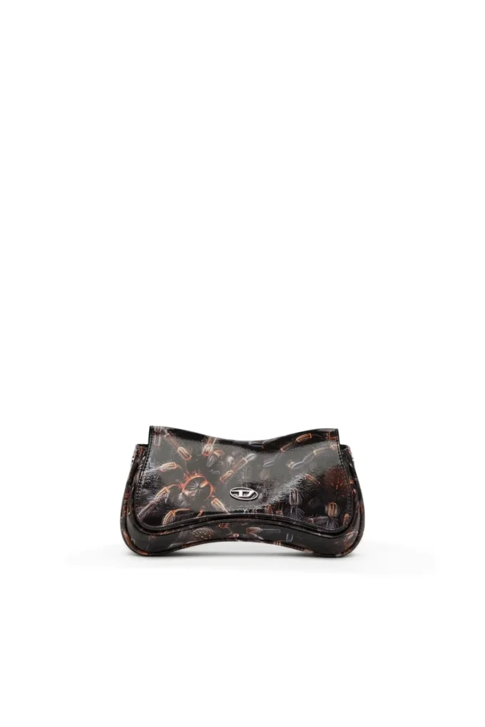 play clutch Play-Γυαλιστερή τσάντα clutch με τύπωμα play clutch Play-Γυαλιστερή τσάντα clutch με τύπωμα