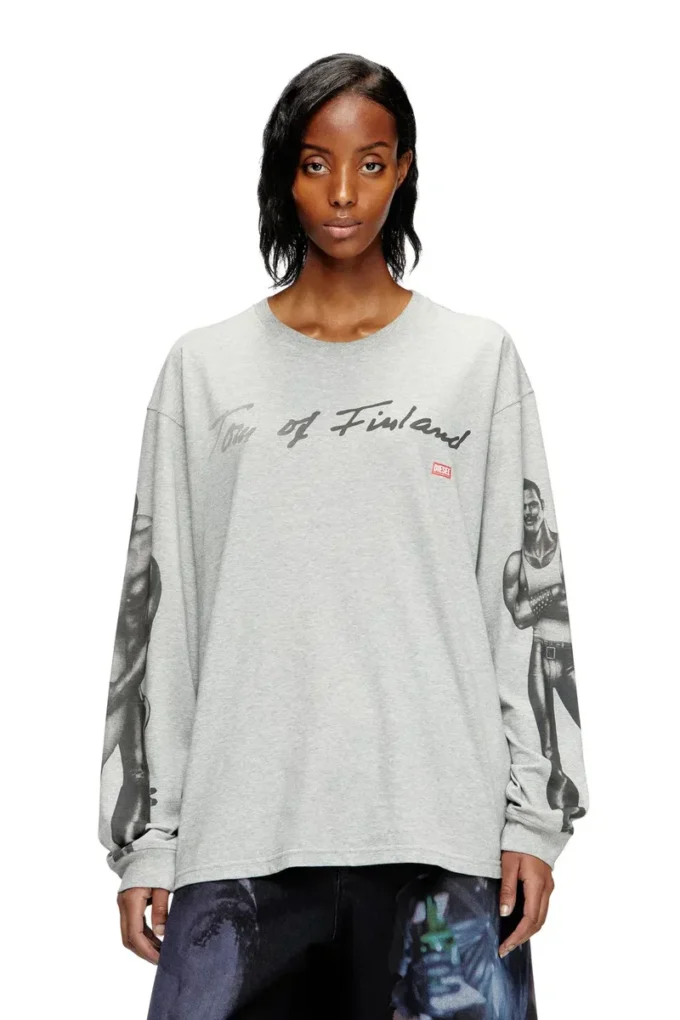pr-t-boxt-ls-tom25 Μακρυμάνικο T-shirt με γραφικό τύπωμα