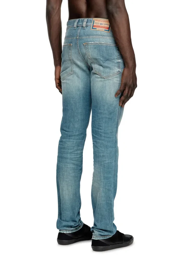 slim jeans 1993 d-vyl 09m58 Βρείτε το πλησιέστερο κατάστημα slim jeans 1993 d-vyl 09m58 Βρείτε το πλησιέστερο κατάστημα