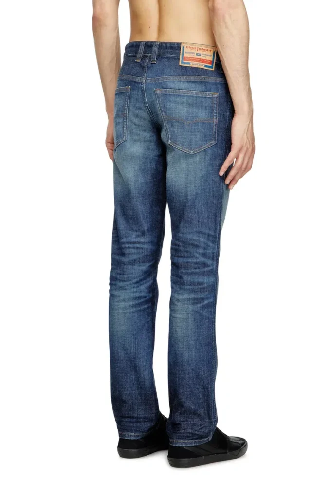 slim jeans 1993 d-vyl 0dbei Βρείτε το πλησιέστερο κατάστημα slim jeans 1993 d-vyl 0dbei Βρείτε το πλησιέστερο κατάστημα