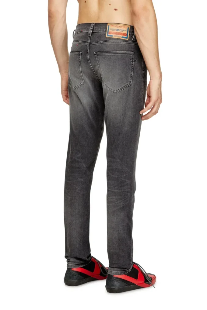 slim jeans 2019 d-strukt 09j52 Βρείτε το πλησιέστερο κατάστημα slim jeans 2019 d-strukt 09j52 Βρείτε το πλησιέστερο κατάστημα