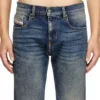 slim jeans 2019 d-strukt 09m16 Βρείτε το πλησιέστερο κατάστημα slim jeans 2019 d-strukt 09m16 Βρείτε το πλησιέστερο κατάστημα