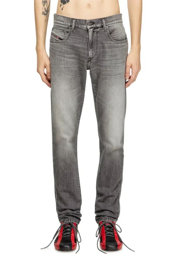 slim jeans 2019 d-strukt 09m30 Βρείτε το πλησιέστερο κατάστημα slim jeans 2019 d-strukt 09m30 Βρείτε το πλησιέστερο κατάστημα