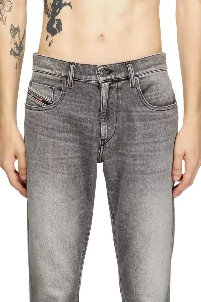 slim jeans 2019 d-strukt 09m30 Βρείτε το πλησιέστερο κατάστημα slim jeans 2019 d-strukt 09m30 Βρείτε το πλησιέστερο κατάστημα