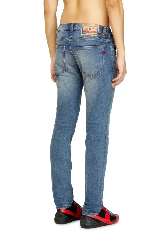 slim jeans 2019 d-strukt 0dbef Βρείτε το πλησιέστερο κατάστημα slim jeans 2019 d-strukt 0dbef Βρείτε το πλησιέστερο κατάστημα