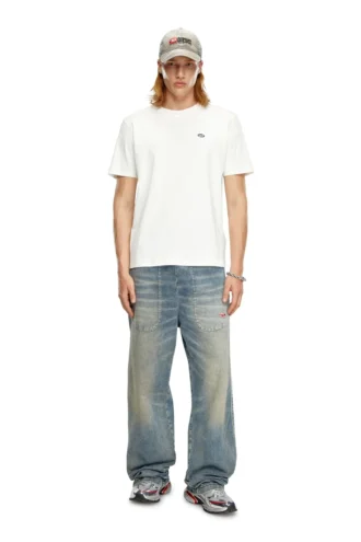 t-adjust-doval-pj T-shirt με οβάλ D patch
