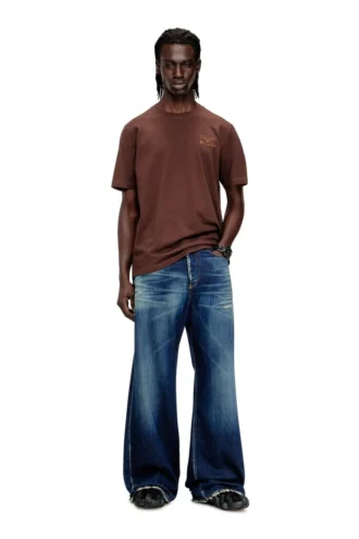 t-adjust-v5 Κανονικό βαμβακερό T-shirt με ανάγλυφη εκτύπωση
