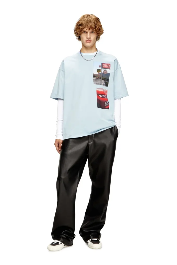 t-boxt-t3 T-shirt με φωτογραφικά μπαλώματα με λογότυπο t-boxt-t3 T-shirt με φωτογραφικά μπαλώματα με λογότυπο