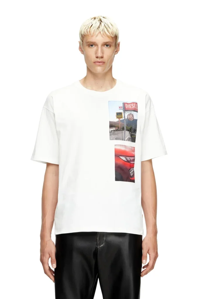 t-boxt-t3 T-shirt με φωτογραφικά μπαλώματα με λογότυπο t-boxt-t3 T-shirt με φωτογραφικά μπαλώματα με λογότυπο