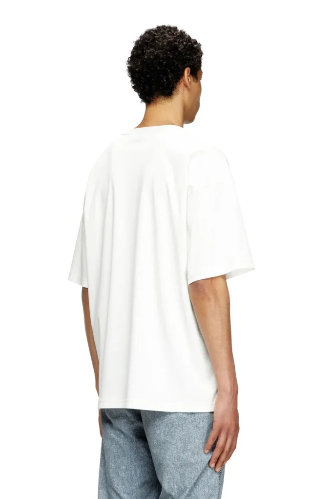 t-boxt-t6 T-shirt με κόκκινο οβάλ D
