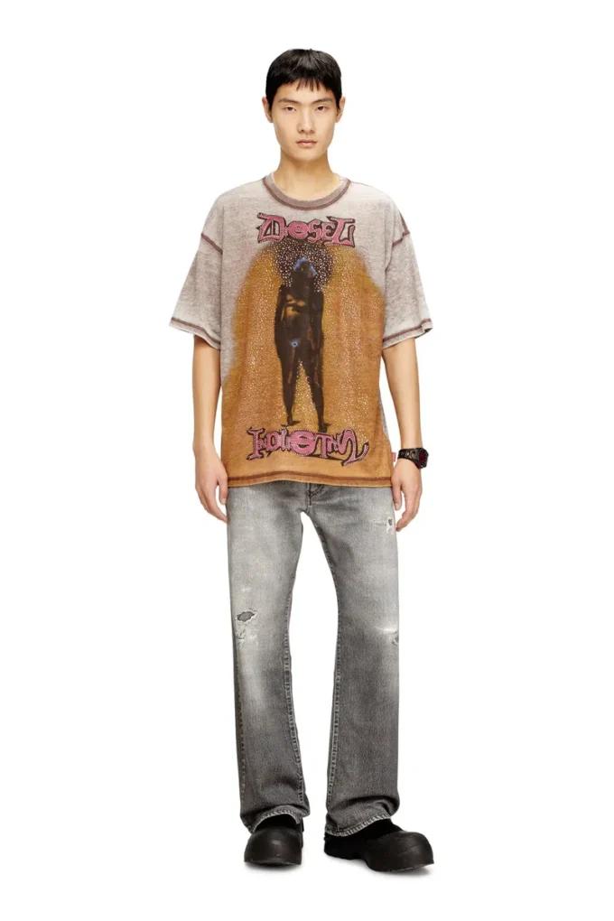 t-boxt-v12 Χαλαρό T-shirt με εκτύπωση και καρφιά t-boxt-v12 Χαλαρό T-shirt με εκτύπωση και καρφιά